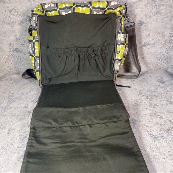 Petunia Pickle Bottom diaper bag/ backpack - Picture 10 of 14